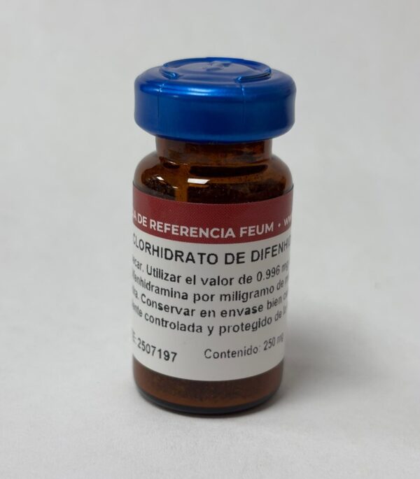 CLORHIDRATO DE DIFENHIDRAMINA